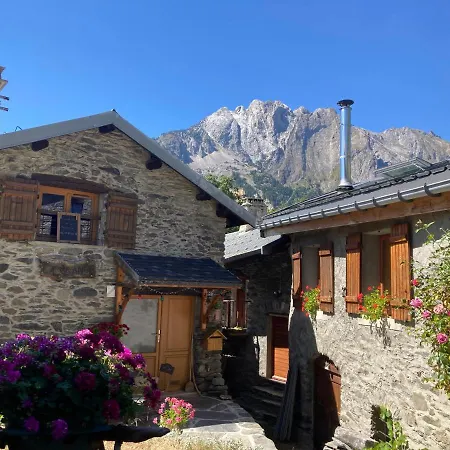 St Michel De Maurienne Chalet *